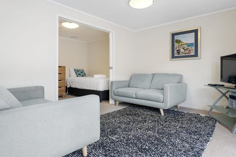 Photo of property in Atlas Apartments, 2/49 Maunganui Road, Mount Maunganui, 3116