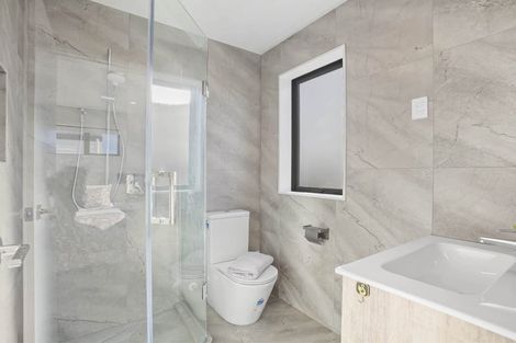 Photo of property in 14b Galsworthy Place, Bucklands Beach, Auckland, 2014