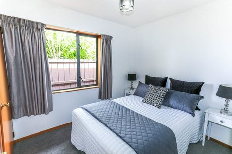 Photo of property in 2/10a Westmont Street, Ilam, Christchurch, 8041