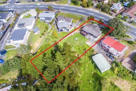 Photo of property in 305 Don Buck Road, Massey, Auckland, 0614