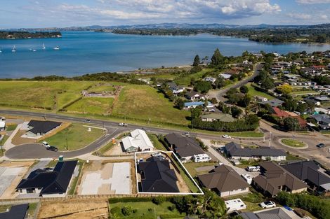 Photo of property in 3 Brendan Close, Omokoroa, 3114