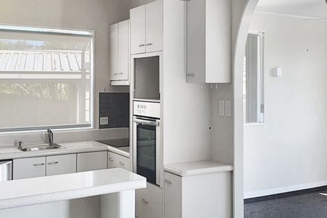 Photo of property in 26 Tatyana Place, Massey, Auckland, 0614