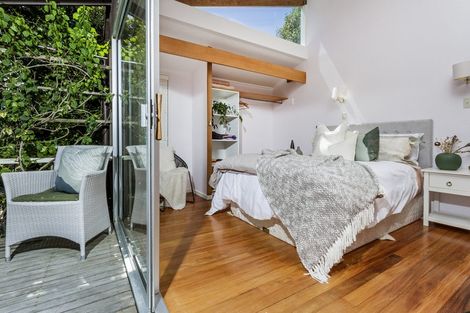 Photo of property in 45 The Esplanade, Manly, Whangaparaoa, 0930