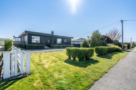 Photo of property in 75 Kitchener Street, Gore, 9710