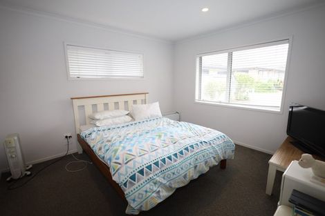 Photo of property in 32 Excelsa Place, Papamoa Beach, Papamoa, 3118