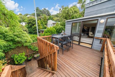 Photo of property in 33 Oak Avenue, Paremata, Porirua, 5024