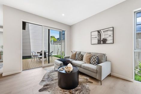 Photo of property in 13b Liam Place, Half Moon Bay, Auckland, 2012