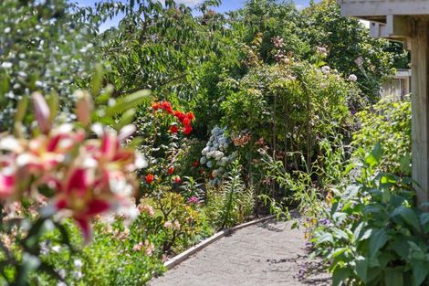 Photo of property in 5 Sunset Terrace, Waikanae Beach, Waikanae, 5036