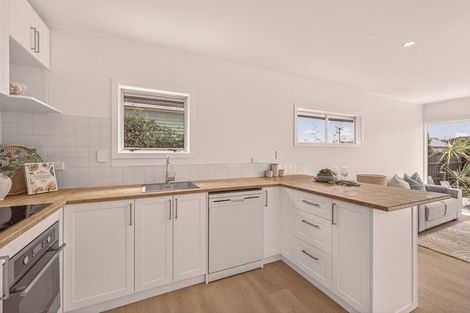 Photo of property in 1/114 Oram Avenue, New Brighton, Christchurch, 8061