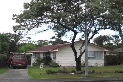 Photo of property in 88 Butterworth Drive, Glendene, Auckland, 0602