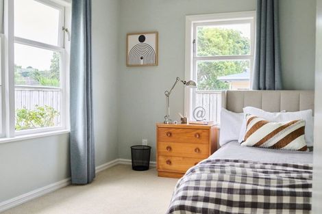 Photo of property in 4 Mana Avenue, Titahi Bay, Porirua, 5022