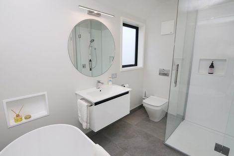 Photo of property in 99 Oak Grove, Ashburton, 7700