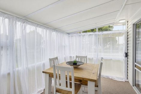 Photo of property in 9 Duke Street, Levin, 5510
