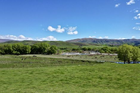 Photo of property in 307 Mchenrys Road, Hakataramea Valley, 9498