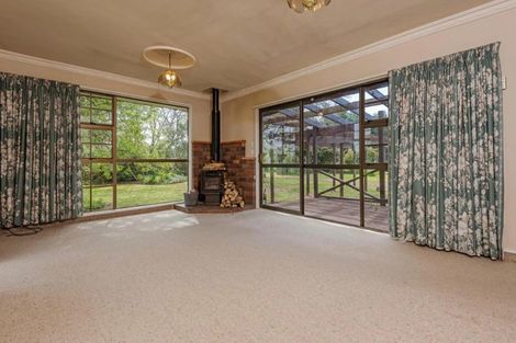 Photo of property in 83 Oroua Road, Kairanga, Palmerston North, 4475