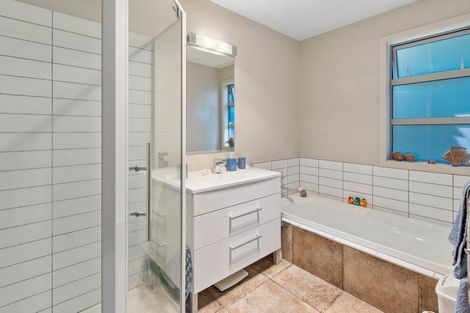 Photo of property in 2/26 Awanui Street, Hilltop, Taupo, 3330