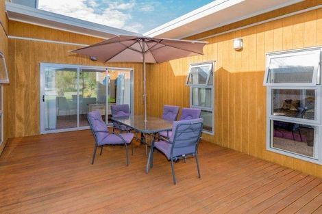 Photo of property in 7 Kilsby Place, Levin, 5510