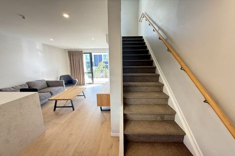 Photo of property in 2/19 Parson Lane, Papatoetoe, Auckland, 2025
