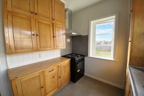 Photo of property in 37 Wainui Street, Riccarton, Christchurch, 8041