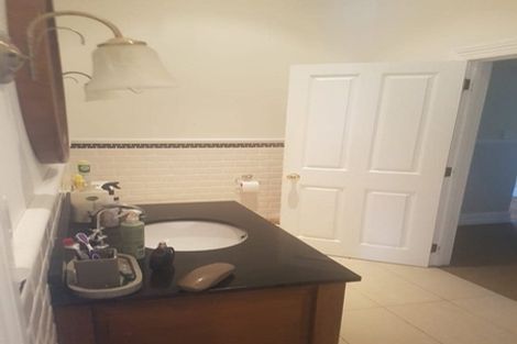 Photo of property in 824 Whitford-maraetai Road, Beachlands, Howick, 2571