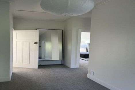 Photo of property in 104 Fulford Street, New Plymouth, 4310