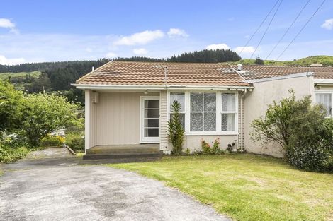 Photo of property in 8 Turkington Street, Tawa, Wellington, 5028