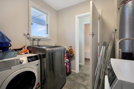 Photo of property in 17 Mona Square, Ashburton, 7700