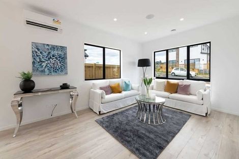 Photo of property in 60 Cooladawson Drive, Flat Bush, Auckland, 2019