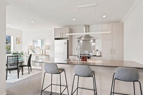 Photo of property in 9 Mokopapa Street, Takanini, 2112