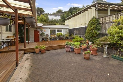 Photo of property in 111 Thomas Street, Stokes Valley, Lower Hutt, 5019