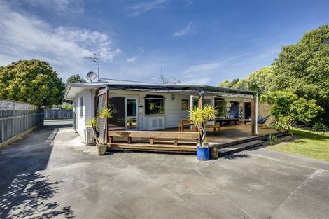 Photo of property in 3 Redwood Place, Te Awanga, 4102