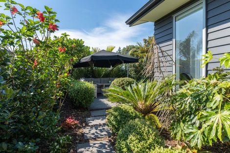 Photo of property in 8 Petrel Close, Paraparaumu Beach, Paraparaumu, 5032