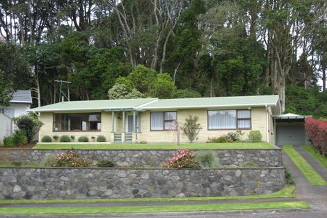 Photo of property in 12 Lombardy Place, Whalers Gate, New Plymouth, 4310