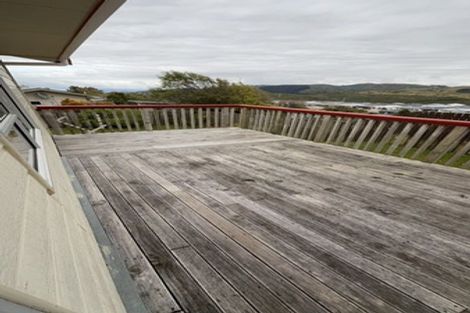 Photo of property in 17 Tarras Grove, Kelson, Lower Hutt, 5010