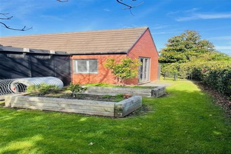 Photo of property in 1 Park Rise, Mangawhai Heads, Mangawhai, 0505