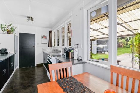 Photo of property in 5 Inverness Road, Western Heights, Rotorua, 3015