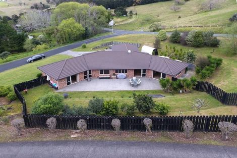Photo of property in 52 Puhoi Road, Puhoi, Warkworth, 0994