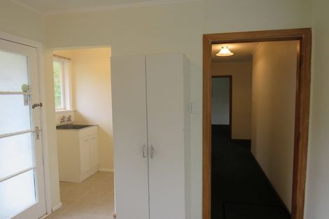 Photo of property in 43 Cardiff Crescent, Cannons Creek, Porirua, 5024