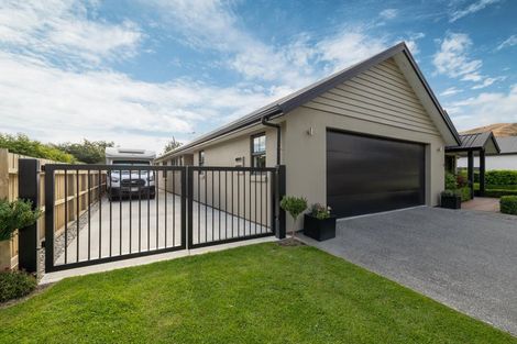 Photo of property in 11 Bridesdale Drive, Lake Hayes, Queenstown, 9304