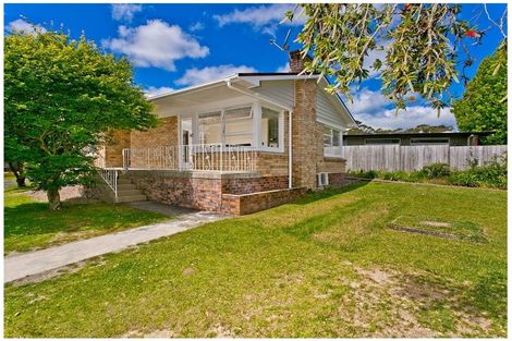 Photo of property in 9 Blakeborough Drive, Forrest Hill, Auckland, 0620