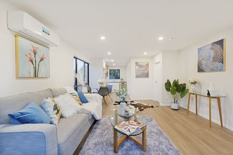 Photo of property in 35a Hereford Street, Te Atatu Peninsula, Auckland, 0610