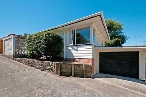 Photo of property in 1/36 Lyttelton Avenue, Forrest Hill, Auckland, 0620