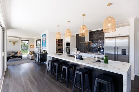 Photo of property in 30 Dogwood Way, Milson, Palmerston North, 4414