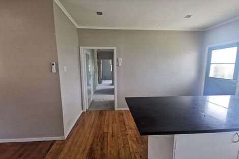 Photo of property in 22 Ferndale Road, Mount Wellington, Auckland, 1060