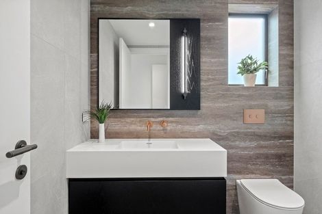 Photo of property in 4 Cardigan Street, Arrowtown, 9302