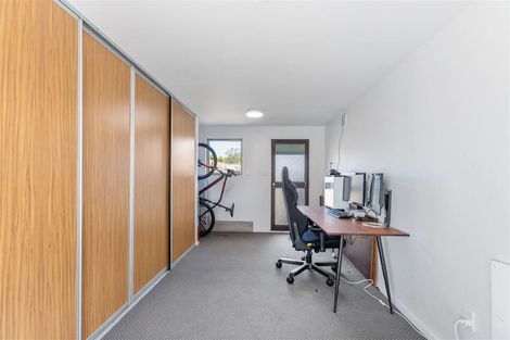 Photo of property in 112a Withells Road, Avonhead, Christchurch, 8042