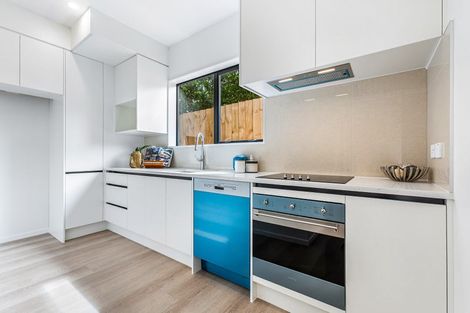 Photo of property in 49 Vera Road, Te Atatu South, Auckland, 0610