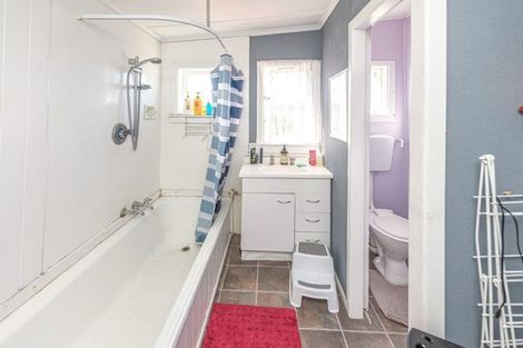 Photo of property in 78 Matai Street, Castlecliff, Whanganui, 4501