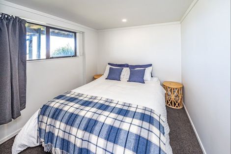 Photo of property in 14 Okiwa Terrace, Waiinu Beach, Whanganui, 4588