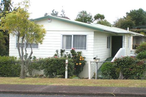 Photo of property in 1/64 Becroft Drive, Forrest Hill, Auckland, 0620